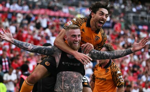 CHAMPION PROMOTION PLAY-OFFS:  HULL CITY VS MIDDLESBROUGH  (PHOTO – OLI MCBURNIE CELEBRATES)