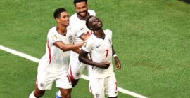 FIFA WORLD CUP 2026 : FRANCE VS ENGLAND – 18/07/2026  (PHOTO – BUKAYO SAKA CELEBRATES WITH JUDE BELLINGHAM AND REECE JAMES)